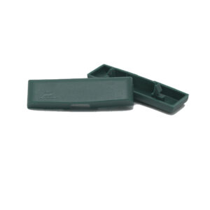 Cappetta di drenaggio verde (RAL6005) da inserire a scatto. Interasse tra i dentini della clip: 30mm.